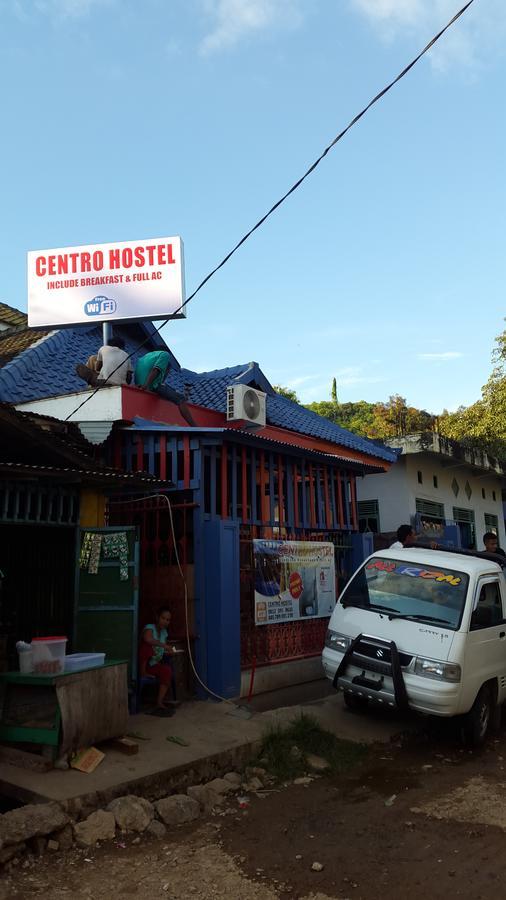 Centro Hostel Лабуан-Бахо Экстерьер фото